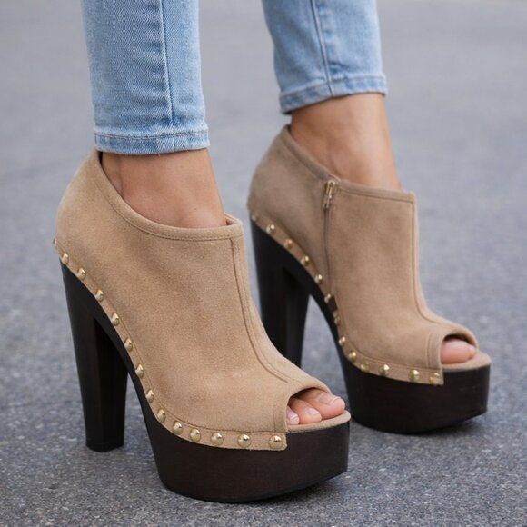 Jimmy Choo Tan Suede Platform Heels Studded Open Toe Ankle Booties 36.5 / 6